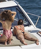 Selena_Gomez_-_In_a_bikini_on_a_Yacht_in_Sydney_on_March_19-01.jpg