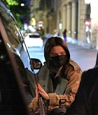 Selena_Gomez_-_Leaving_hotel_Royal_Monceau_in_Paris2C_France_-_0604202305.jpg