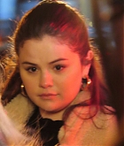 Selena_Gomez_-_On_the_set_of_Only_Murders_In_The_Building_in_New_York_March_312C_2021_15.jpg