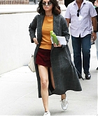 Selena_Gomez_-_On_the_set_of_Woody_Allen_film_in_NYC_on_September_14-34.jpg