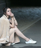 Selena_Gomez_-_On_the_set_of_Woody_Allen_film_in_NYC_on_September_26-03.jpg