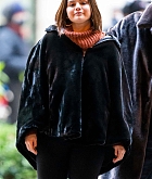 Selena_Gomez_-_Only_Murders_in_the_Building_season_2_in_New_York_City2C_1207202102.jpg