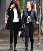 Selena_Gomez_-_Out_and_about_in_Los_Angeles_on_Feb_21-09.jpg