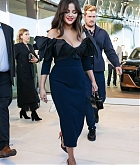 Selena_Gomez_-_Outside_Hotel_Martinez_in_Cannes_May_172C_2024_21.jpg