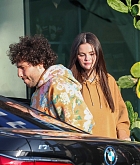 Selena_Gomez_-_Seen_out_for_dinner_in_Los_Angeles_CA_-_June_242C_2025_18.jpg