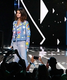 Selena_Gomez_-_WE_Day_California_5BShow5D_-_April_27-100.jpg