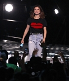 Selena_Gomez_-_WE_Day_California_5BShow5D_-_April_27-64.jpg