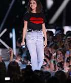 Selena_Gomez_-_WE_Day_California_5BShow5D_-_April_27-70.jpg