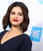 Selena_Gomez_-_WE_Day_California_in_Los_Angeles_on_April_19-12.jpg