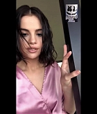 Selena_Gomez_-_Wolves_MV-150.jpg