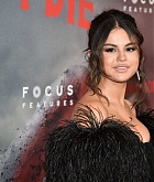 Selena_Gomez_-__The_Dead_Don_t_Die__film_premiere_at_the_MoMa_in_New_York_28June_102C_201929-15.jpg