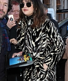 Selena_Gomez_-_arriving_at_Capital_Breakfast_Radio_Studios_in_London2C_England__12112019-02.jpg