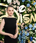 Selena_Gomez_-_attends_the_2025_Disney_Upfront2C_New_York_City_-_May_132C_2025_19.jpg