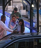 Selena_Gomez_-_celebrates_Memorial_Day_with_friends_aboard_a_luxury_yacht_in_Malibu2C_California__0531202224.jpg