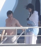 Selena_Gomez_-_celebrates_Memorial_Day_with_friends_aboard_a_luxury_yacht_in_Malibu2C_California__0531202232.jpg