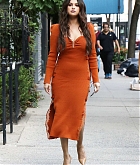 Selena_Gomez_-_goes_to_lunch_at_Serendipity_3_in_New_York_City2C_09082021_00011.jpg