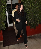 Selena_Gomez_-_out_to_dinner_at_Giorgio_Baldi2C_Santa_Monica_CA_-_July_132C_2025_07.jpg