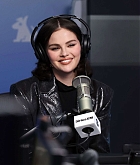 Selena_Gomez_-_visits_the_SiriusXM_Studios2C_New_York_City_-_March_252C_2025_07.jpg