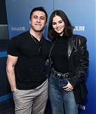 Selena_Gomez_-_visits_the_SiriusXM_Studios2C_New_York_City_-_March_252C_2025_08.jpg