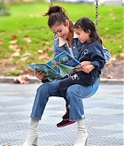 Spending_Time_With_Young_Fans_at_the_Park_in_Burbank_-_November_2-03.jpg