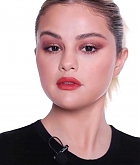 Summer_Day_To_Night_Makeup_With_Selena_Gomez_35.jpg